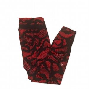 Lululemon Black and Red Patterned Mesh Leggings with Zippers and Elastic Band
